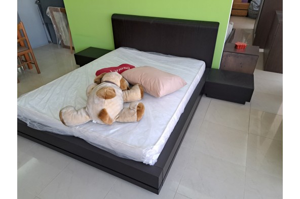 Bedroom Anaktisi offer