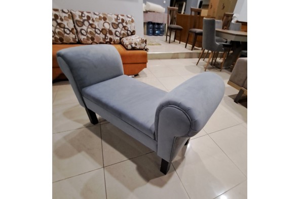 Petalo Stool