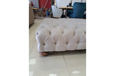 Clasiko coffee table