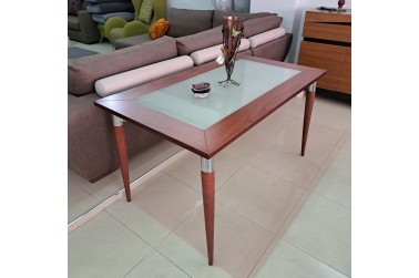 Τραπέζι κουζίνας Casa