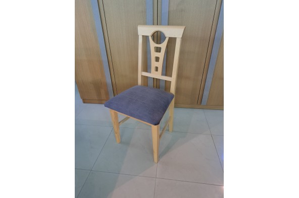 Lori kitchen table. Nena chair