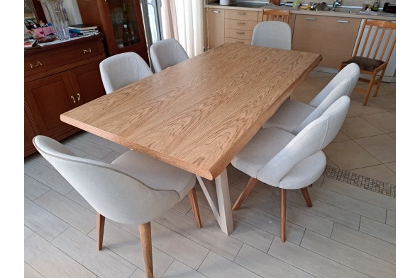 Krino dining table  Lion chair