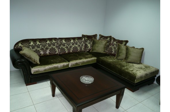 Σαλόνι Γωνία Καραβάκι