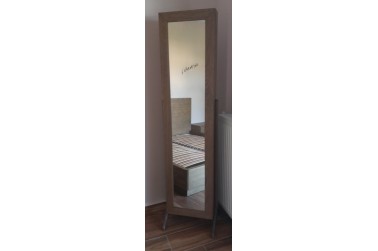 Καθρεύτης δαπέδου Λίνα