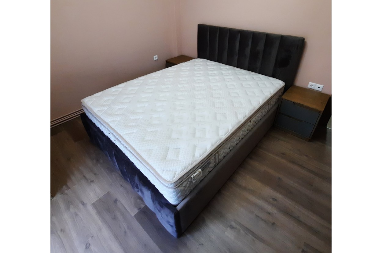 Κρεβατοκάμαρα Ράνια