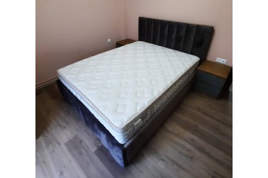 Rania bedroom