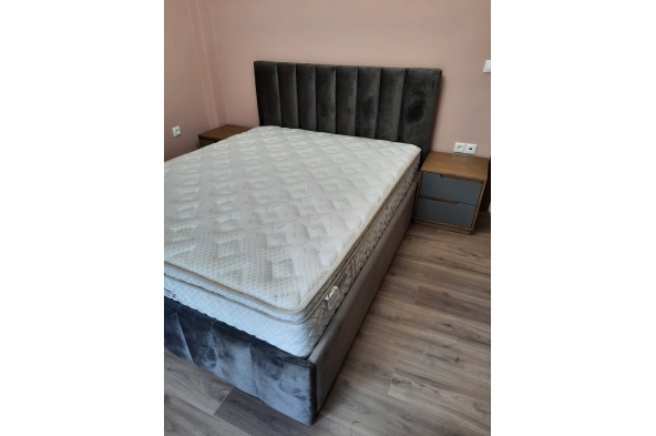 Rania bedroom