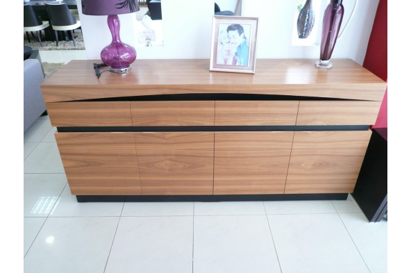 Sifu sideboard