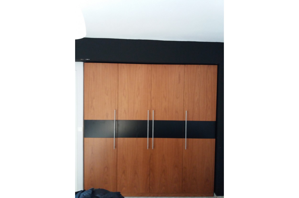Ντουλάπα Black Line (ειδική κατασκευή)