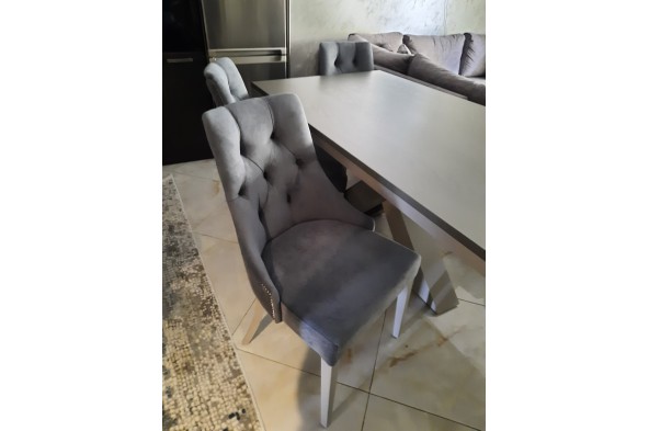 New York chair